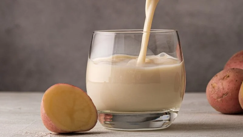 ¿Qué es la leche de patata y cómo y por qué se prepara?